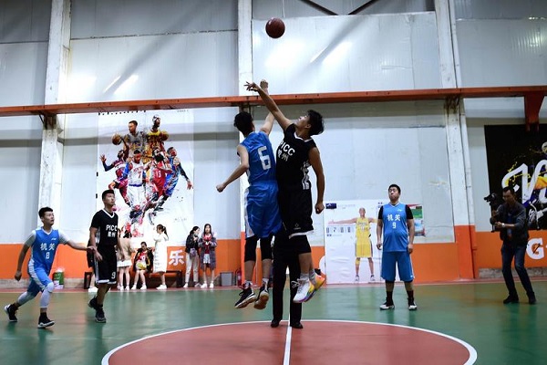 籃球中的常見防守戰(zhàn)術(shù)有哪些？